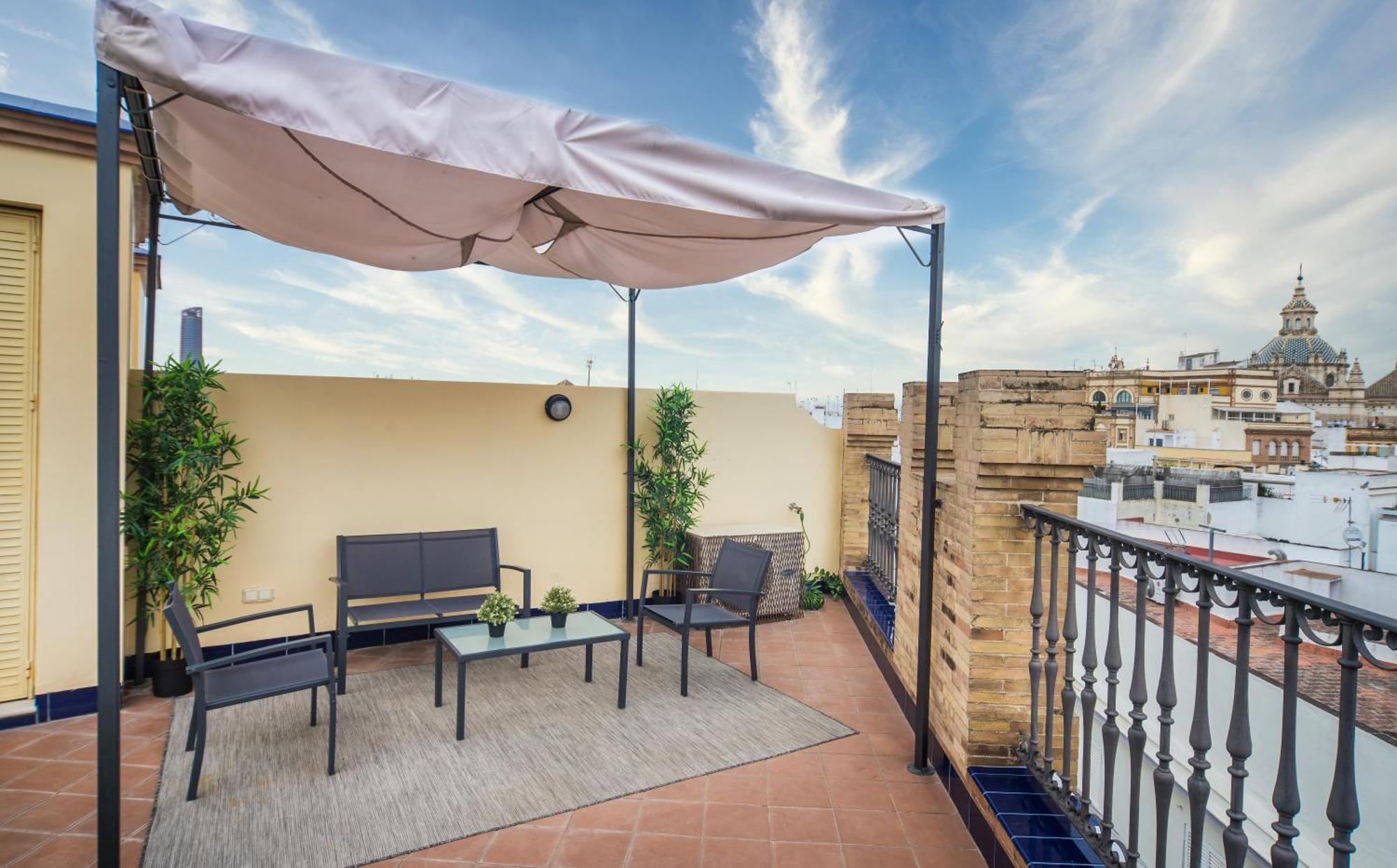 Апартаменты Exclusive Triplex With Private Terrace Севилья Экстерьер фото